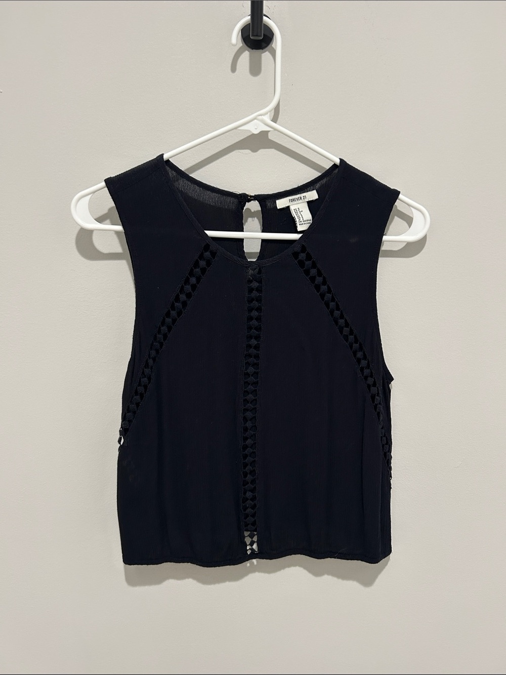 Forever 21 Black Crochet-Trim Sleeveless Tank | small